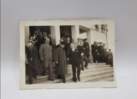 ATATÜRK MECLİS BİNASI ÖNÜNDE ORJİNAL FOTOĞRAF