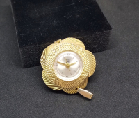 PAPATYA FORMUNDA YAPILMIŞ ALTIN KAPLAMA ANTİKA KURMALI KOLYE SAAT