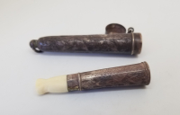 ORJİNAL KUTUSUNDA OSMANLI DÖNEMİ SİGARA AĞIZLIĞI ORJİNAL KUTUSUNDA OSMANLI DÖNEMİ SİGARA AĞIZLIĞI