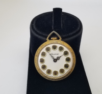 ALTIN KAPLAMA ANTİKA KURMALI KOLYE SAAT