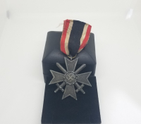 ORİJİNAL KURDELASIYLA NADİR NAZİ LİYAKAT MADALYASI