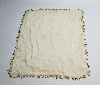 OSMANLI DÖNEMİ KARANFİLLİ İPEK DAMAT MENDİLİ