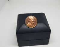 ANTİKA ADNAN MENDERES YAKA ROZETİ