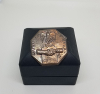 ALMAN NSDAP 1934 YILI PROPAGANDA ROZETİ