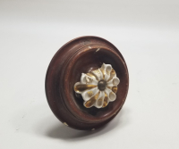 AHŞAP ÜZERİ ALTIN VERMEYLİ PORSELEN APLİKLİ OSMANLI DÖNEMİ NADİR KAPI KOLU