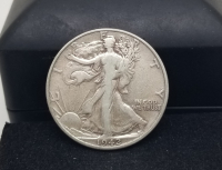 YÜKSEK KONDSİYONDA KOLEKSİYONLUK 1942 GÜMÜŞ YARIM DOLAR