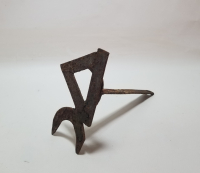 ÜZERİ RUMCA YAZILI OSMANLI DÖNEMİ HAYVAN DAMGASI