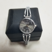 GÜMÜŞ KAPLAMA NOSTALJİK KOL SAATİ