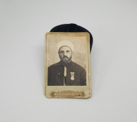 OSMANLI DÖNEMİ GÜMÜŞ BÜYÜK İMTİYAZ MADALYALI BİR HOCAYA AİT FOTOĞRAF