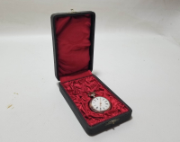 ORİJİNAL KUTUSUNDA KURMALI ANTİKA GÜMÜŞ KASA CEP SAATİ