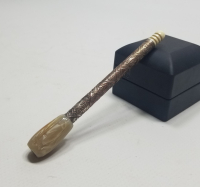 ÜZERİ İBRANİCE YAZILI KABARTMA İŞÇİLİKLİ ANTİKA SİGARA AĞIZLIĞI