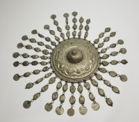 OSMANLI DÖNEMİ KABARTMA İŞÇİLİKLİ BADEMLİ GELİN TEPELİĞİ