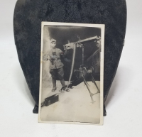 MAKİNELİ TÜFEK BAŞINDA CUMHURİYET BAŞLARI ASKER FOTOĞRAFI