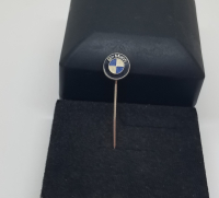 ÜZERİ MİNE İŞÇİLİKLİ GÜMÜŞ BMW ROZET
