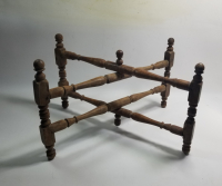 NADİR TİPTE OSMANLI DÖNEMİ AHŞAP SOFRA ALTI