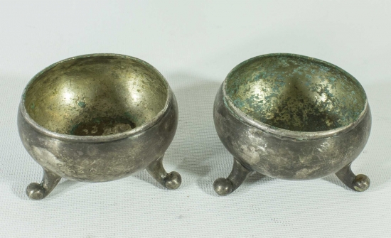 CHRISTOFLE DAMGALI BİR ÇİFT SOSLUK 