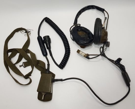 2. DÜNYA SAVAŞI DÖNEMİ TANKÇI KULAKLIK VE MİKROFON TAKIMI