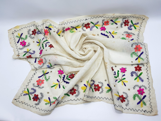 OSMANLI DÖNEMİ TEL KIRMA VE İPEK İŞLEMELİ ÇEVRE ÖRTÜ