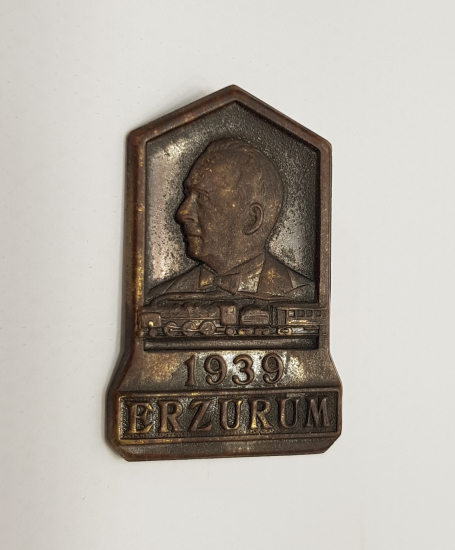 1939 ERZURUM TREN İSTASYONU AÇILIŞ HATIRASI ROZETİ