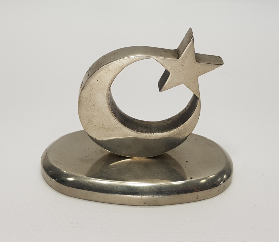 AY YILDIZLI BAYRAK FORMLU MASA ÜSTÜ KAĞIT AĞIRLIĞI