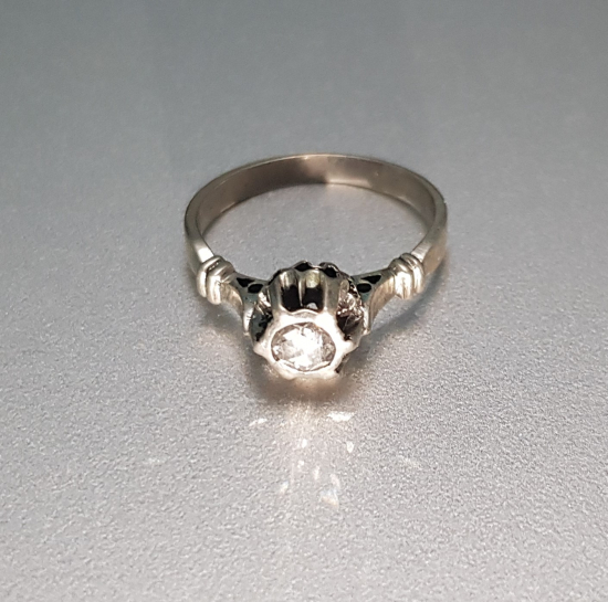 ANTİKA TEK TAŞ ELMAS YÜZÜK 