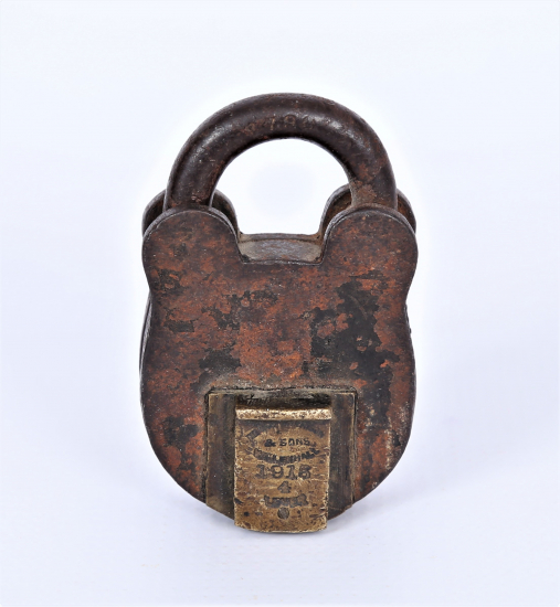 1916 TARİHLİ ASMA KİLİT