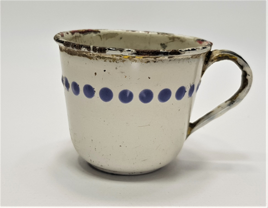 ANTİKA EMAYE KULPLU BARDAK 