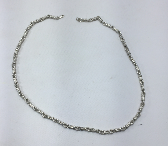 NADİR FORMDA TAMAMI EL İŞİ KRAL ZİNCİRİ