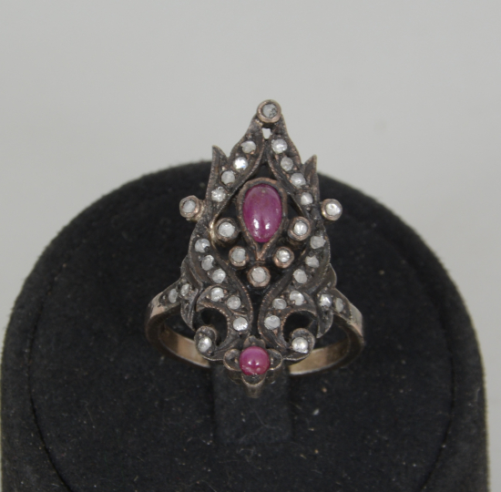 ELMAS VE YAKUT TAŞLI ANTİKA YÜZÜK