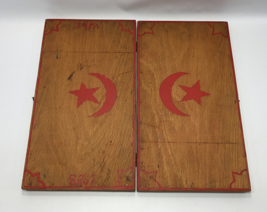 TAMAMI EL YAPIMI KIRLANGIÇ GEÇME VE EL BOYAMA 1928 TARİHLİ TAVLA