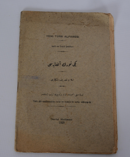 1928 YENİ TÜRK ALFABESİ İMLA VE TASRİF ŞEKİLLERİ