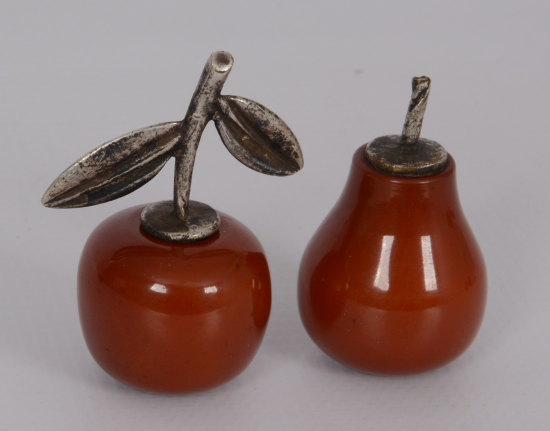 SIKMA KEHRİBAR BİR ÇİFT TUZLUK 