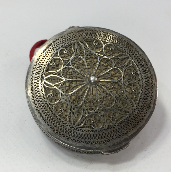 TELKARİ İŞÇİLİKLİ TAŞ AYNALI KAPAKLI ANTİKA EL AYNASI