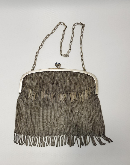 1900'LERDEN GÜMÜŞ KAPLAMA GECE ÇANTASI