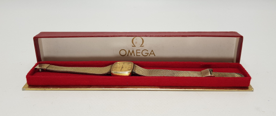 KUTUSUNDA OMEGA DE VILLE KOL SAATİ 