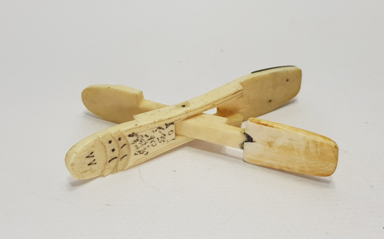 OSMANLICA YAZILI KUYUMCU TERAZİSİ 