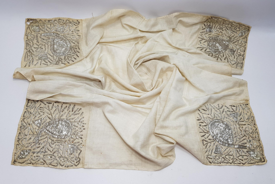 OSMANLI DÖNEMİ GÜMÜŞ TEL KIRMA İŞLEMELİ ÇEVRE ÖRTÜ 