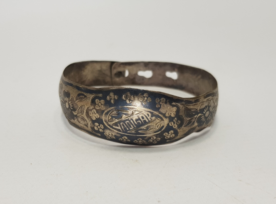 YADİGAR YAZILI SAVATLI GÜMÜŞ BİLEZİK 