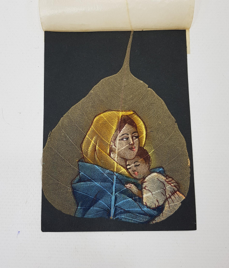 YAPRAK ÜZERİNE ÇİZİLMİŞ RESİM 