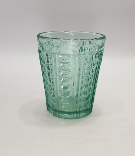 YEŞİL RENKLİ ESKİ KÖY BARDAĞI 