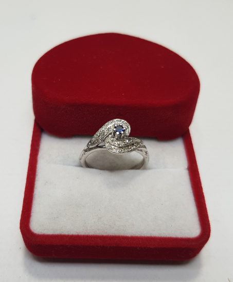 SAFİR TAŞLI PIRLANTA YÜZÜK 