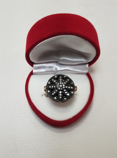 YILDIZ FORMLU ELMAS YÜZÜK 