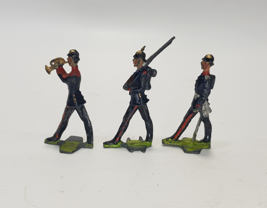 ÜÇ ADET KURŞUN ASKER