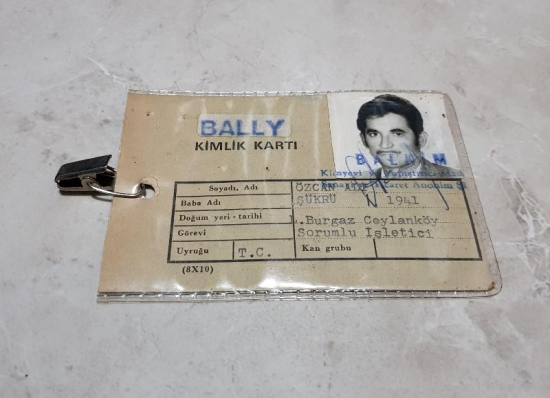 EFEMERA: BALLY KİMLİK KARTI