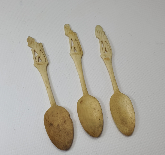 OSMANLI DÖNEMİ 3 ADET KEMİKTEN MAMUL BAL KAŞIĞI