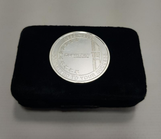 QUESTNET 10. YIL ANISINA GÜMÜŞ MADALYON 
