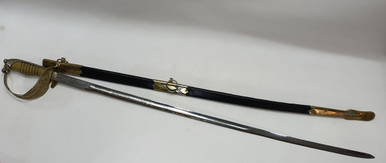 ASLAN BAŞLI ANTİKA DENİZCİ SUBAY KILICI