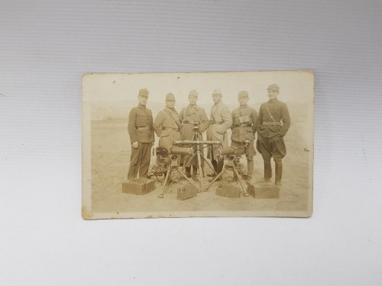 OSMANLICA İTHAFLI FOTOĞRAF: MAKİNALI TÜFEKLERLE TALİM 