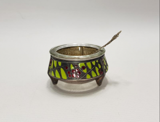 RUS YAPIMI MİNELİ HAVYARLIK 