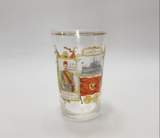 SULTAN MEHMED REŞAD & YUSUF İZZETTİN EFENDİ VE MEŞRUTİYET BAYRAKLI ŞERBET BARDAĞI